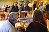 Man ser borgere til borgermøde på vandrerhjem om Sakskøbings byudvikling