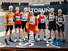 Her ses Erik Bohn-Jespersen som nummer tre fra højre ved siden af den nybagte 90-årige verdensrekordholder fra Spanien (i midten). Privatfoto
