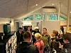 Alle tre ministre var en tur i saunabygningen, hvor der hurtigt blev trangt på en ellers stille fredag på den gamle kalkværksgrund i Nysted. Foto: Kim Møller Pedersen